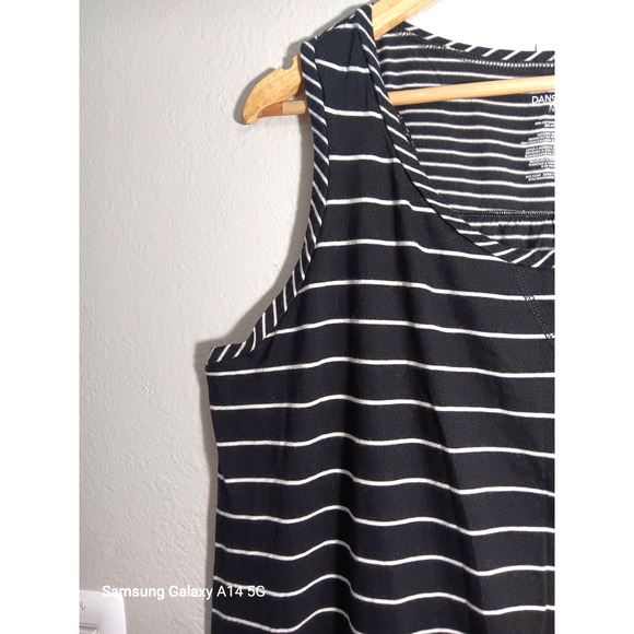 Danskin Now Athletic Sports Stripped Sleeveless Black Plus Siz 2X/18W Top Blouse - Picture 4 of 8